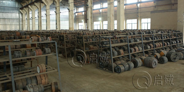 鋁型材模具倉(cāng)庫(kù)